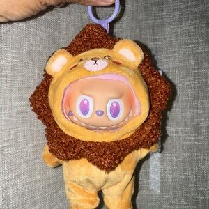 Labubu Lion outfit